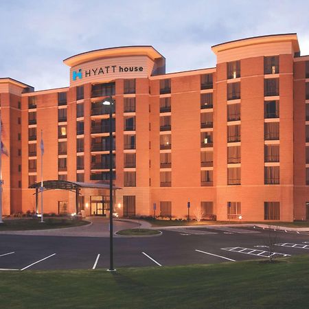 Hyatt House Hartford North/Windsor Hotel Exterior photo